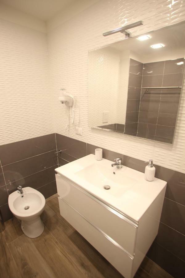 Garibaldi Station 2punto0 Bed & Breakfast